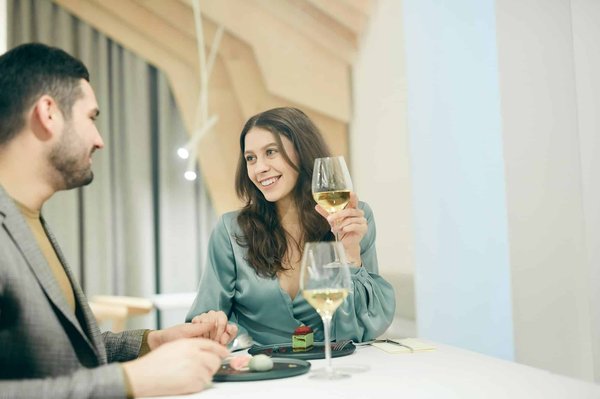 Est-ce qu'il faut prendre des leçons de séduction pour être plus à l'aise avec les femmes ?