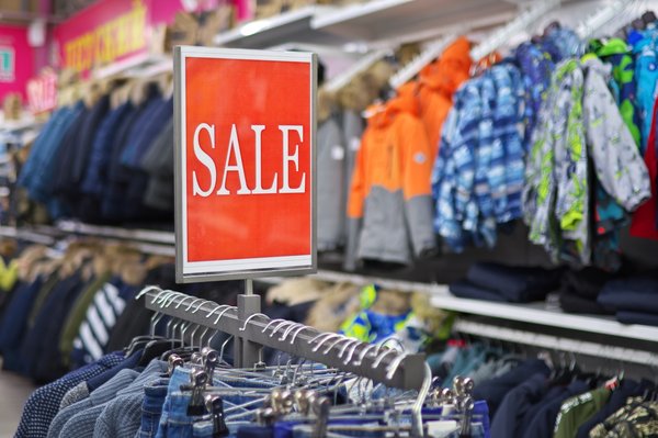 Affiche solde : captez l'attention de vos clients facilement !